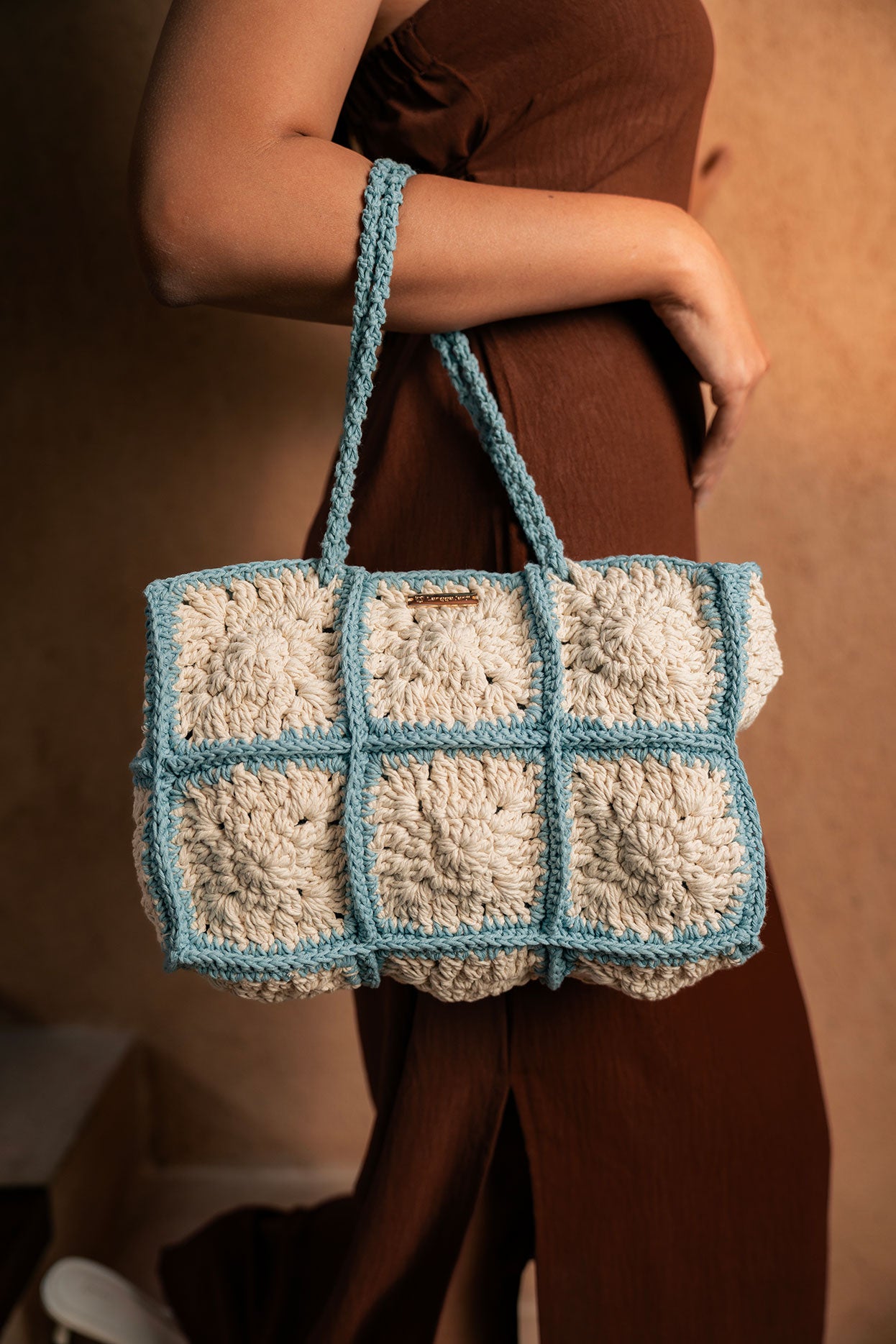 Naya Granny Squares Bag - Blue x Ivory