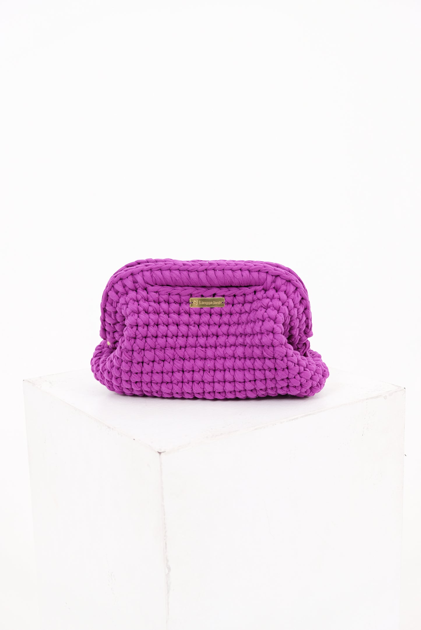 Kiana Pouch Bag