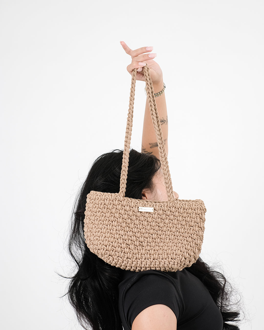 Lydia Crochet Shoulder-Bag in Cappucinno